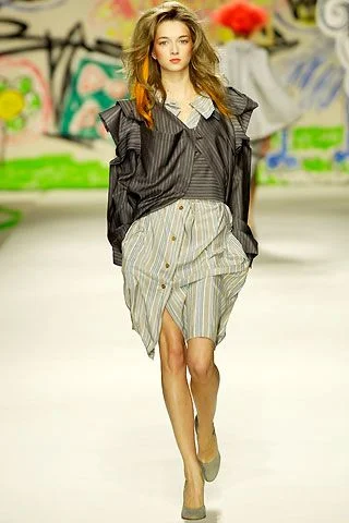 Look 11